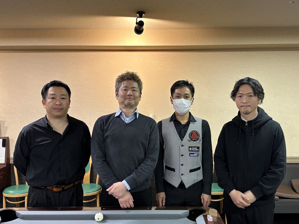 ビリヤード雑誌 球's まとめ売り 2000年前後 ビリヤード雑誌 球's まとめ売り 2000年前後 - メルカリ